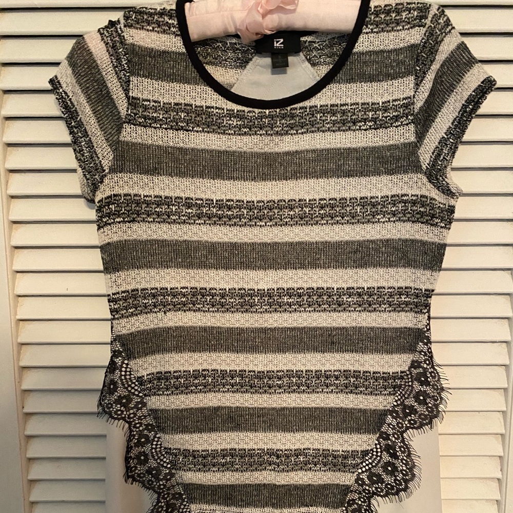 Black and White Knit Front Blouse with Lace Detail